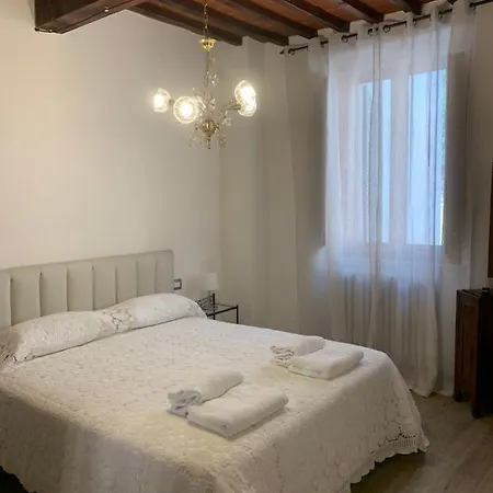 Fonte Alle Ninfe * Castiglione d'Orcia